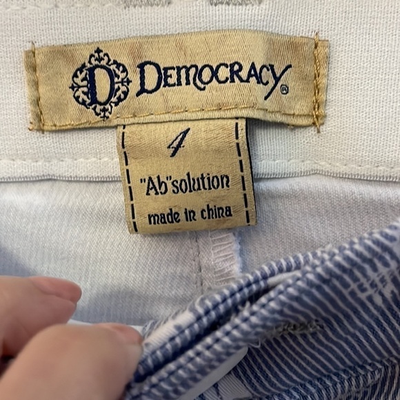 Democracy Crop Floral Side Tie Hem Pants Size 4 Absolution - Picture 2 of 6